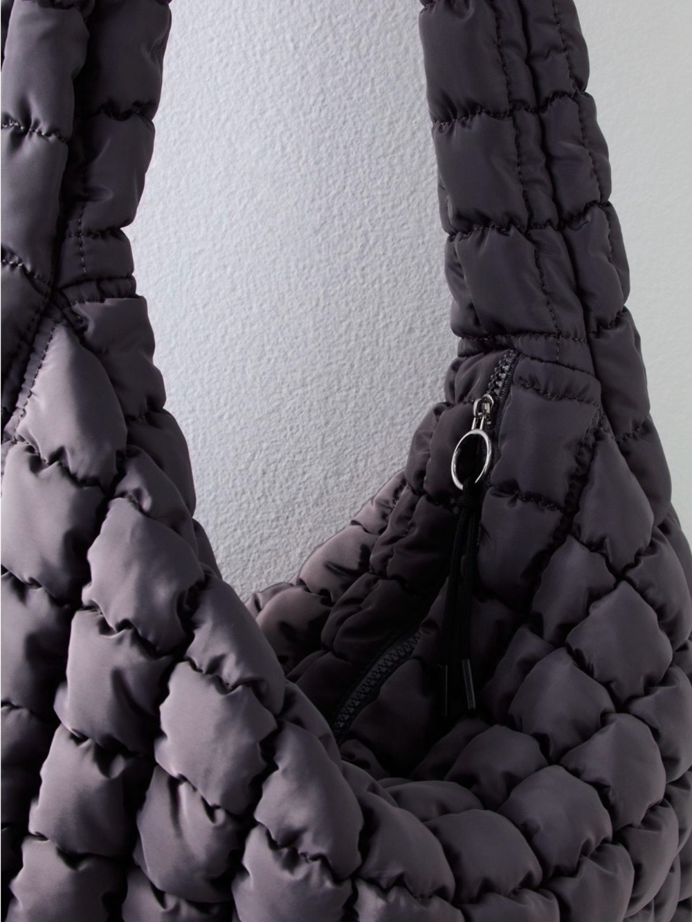 Quilted Carryall Bag - Picture 3 of 10